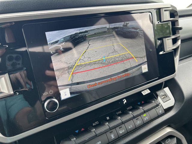 2026 Toyota Tundra SR5 CrewMax 5.5' Bed