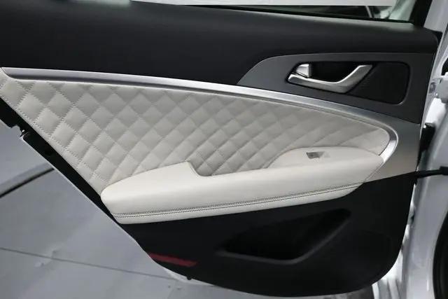 2025 Genesis G70 3.3T RWD Sport Advanced