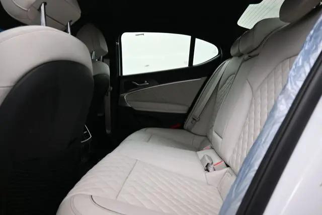2025 Genesis G70 3.3T RWD Sport Advanced