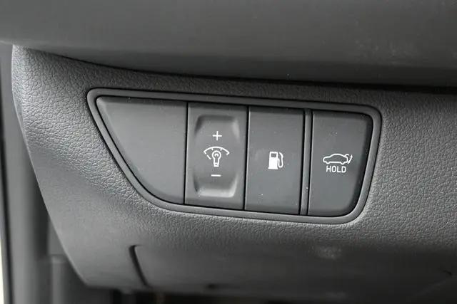2025 Genesis G70 3.3T RWD Sport Advanced