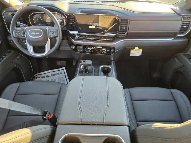2026 GMC Sierra 1500 Crew Cab, Short Bed, SLT, 4WD