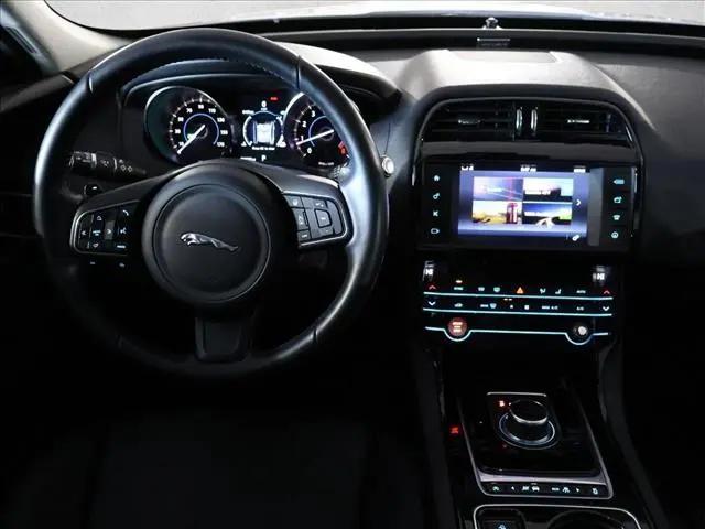 2017 Jaguar XE 35t Premium