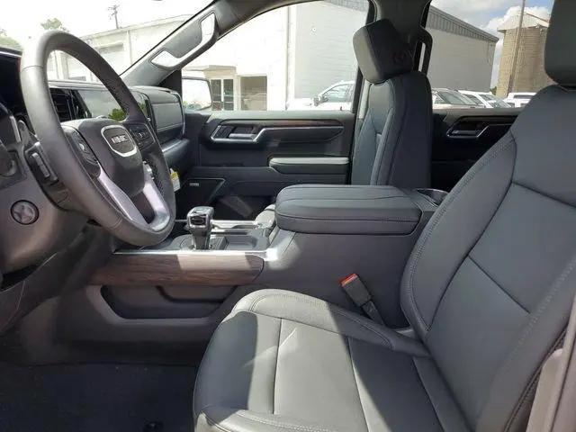 2026 GMC Sierra 1500 Crew Cab, Short Bed, SLT, 4WD