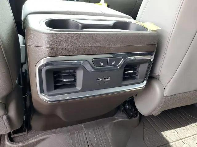 2026 GMC Sierra 1500 Crew Cab, Short Bed, SLT, 4WD