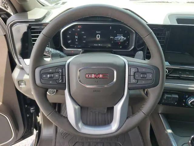 2026 GMC Sierra 1500 Crew Cab, Short Bed, SLT, 4WD