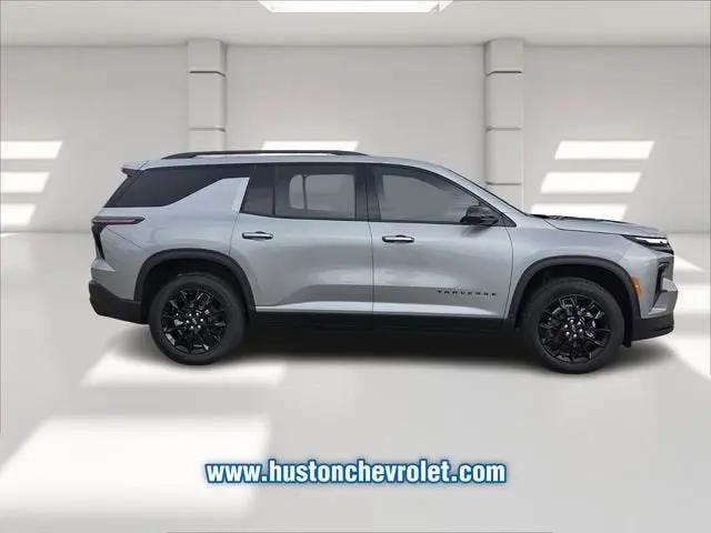 2026 Chevrolet Traverse FWD LT