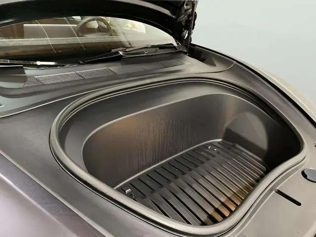 2025 Tesla Model 3 Long Range All-Wheel Drive