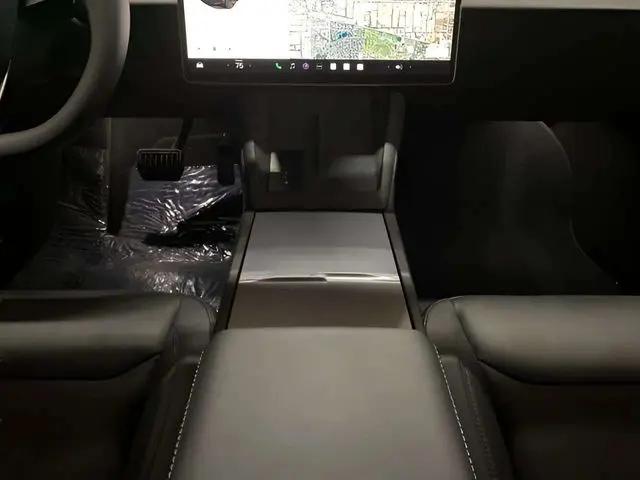 2025 Tesla Model 3 Long Range All-Wheel Drive