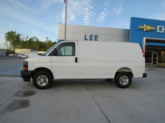 2025 Chevrolet Express Cargo Van RWD 2500 Regular Wheelbase WT