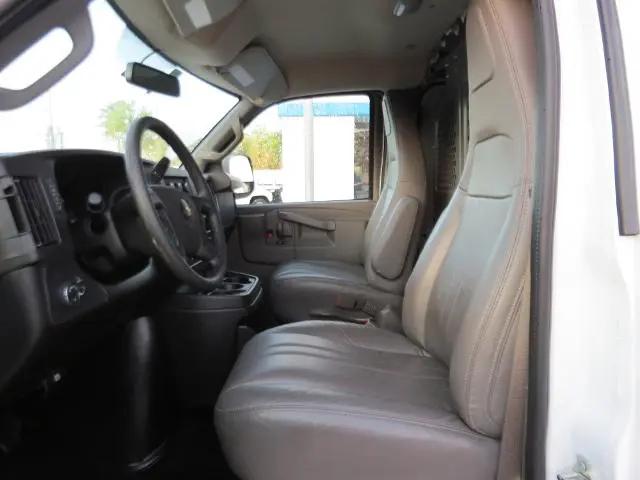 2025 Chevrolet Express Cargo Van RWD 2500 Regular Wheelbase WT