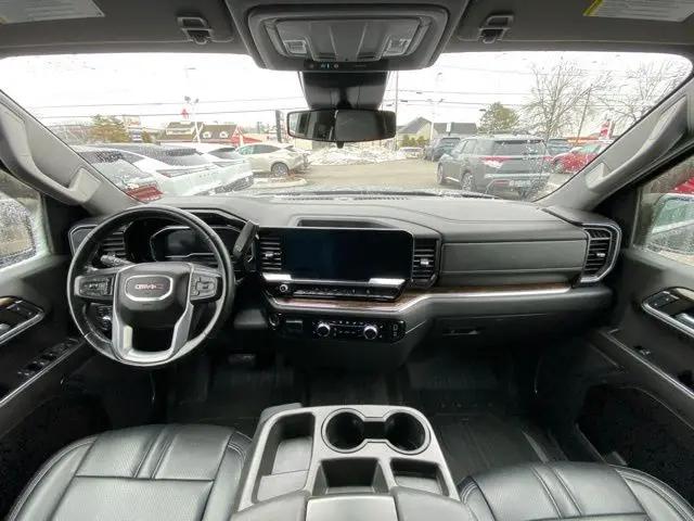 2023 GMC Sierra 1500 4WD Crew Cab Standard Box SLE
