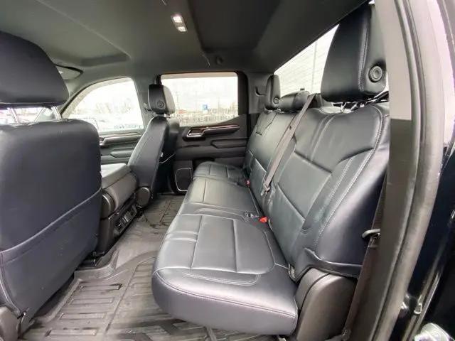 2023 GMC Sierra 1500 4WD Crew Cab Standard Box SLE