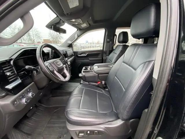 2023 GMC Sierra 1500 4WD Crew Cab Standard Box SLE