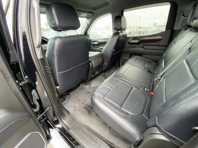 2023 GMC Sierra 1500 4WD Crew Cab Standard Box SLE