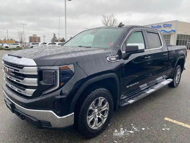 2023 GMC Sierra 1500 4WD Crew Cab Standard Box SLE