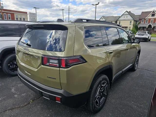 2026 Jeep Cherokee Laredo 4x4