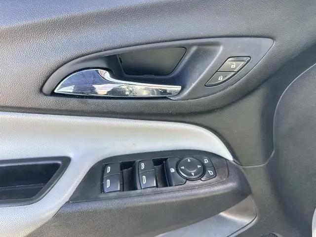 2024 Chevrolet Equinox FWD LS