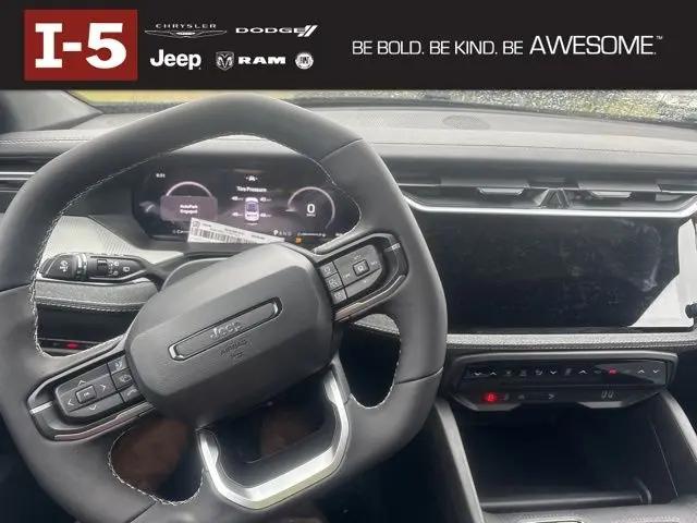 2026 Jeep Cherokee Laredo 4x4