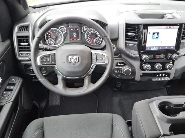 2026 Ram 1500 Tradesman Crew Cab 4x4 5'7" Box