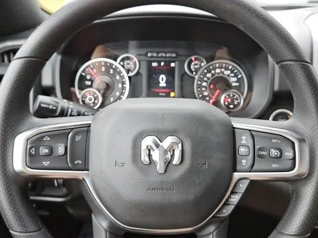 2026 Ram 1500 Tradesman Crew Cab 4x4 5'7" Box