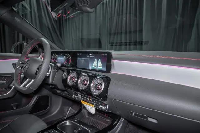 2026 Mercedes-Benz CLA 250 4MATIC