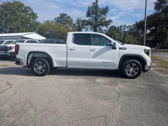 2026 GMC Sierra 1500 Double Cab, Standard Bed, SLE, RWD