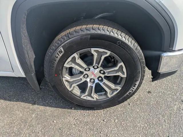 2026 GMC Sierra 1500 Double Cab, Standard Bed, SLE, RWD
