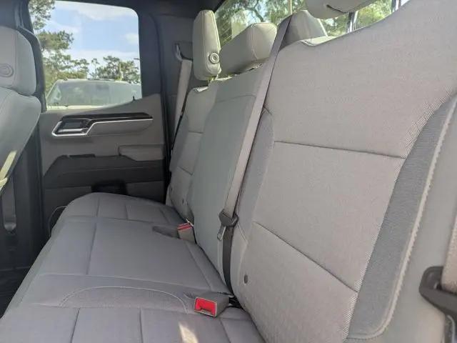 2026 GMC Sierra 1500 Double Cab, Standard Bed, SLE, RWD