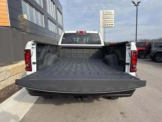 2026 Ram 2500 Tradesman Crew Cab 4x4 8' Box