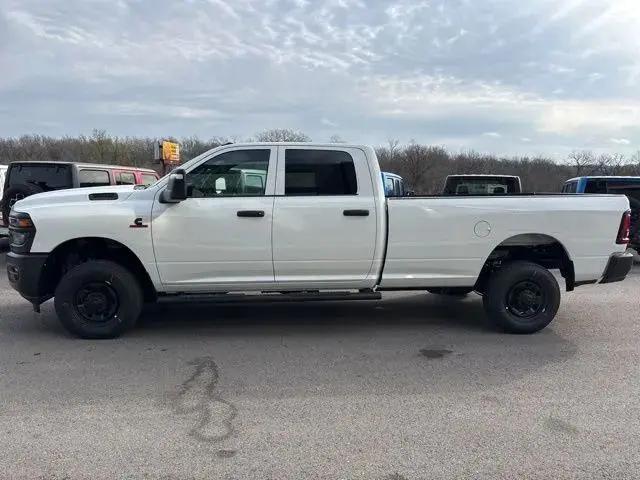2026 Ram 2500 Tradesman Crew Cab 4x4 8' Box