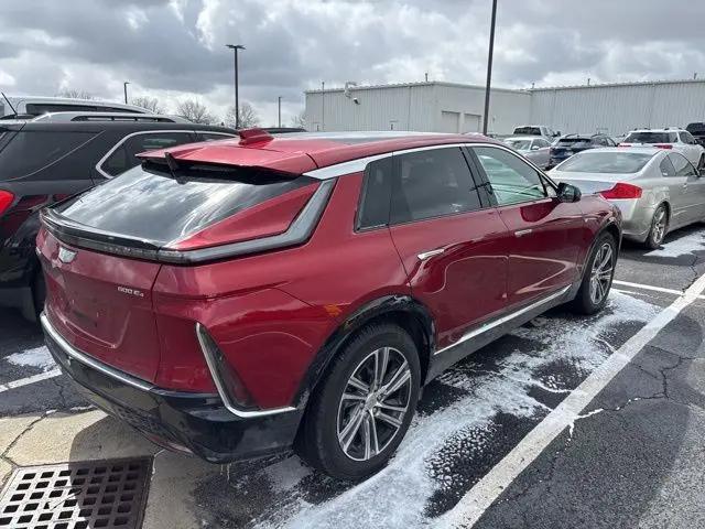 2024 Cadillac iQ Luxury w/1SC