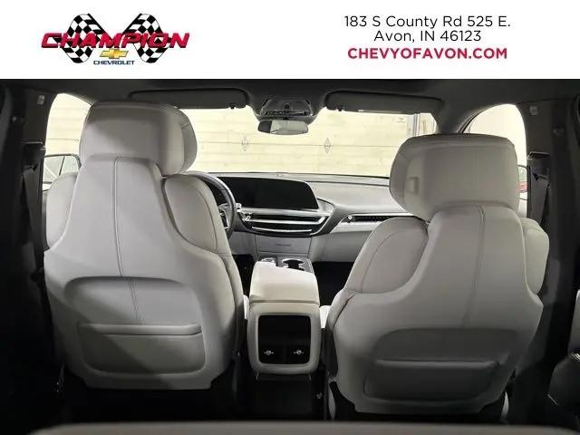 2024 Cadillac iQ Luxury w/1SC