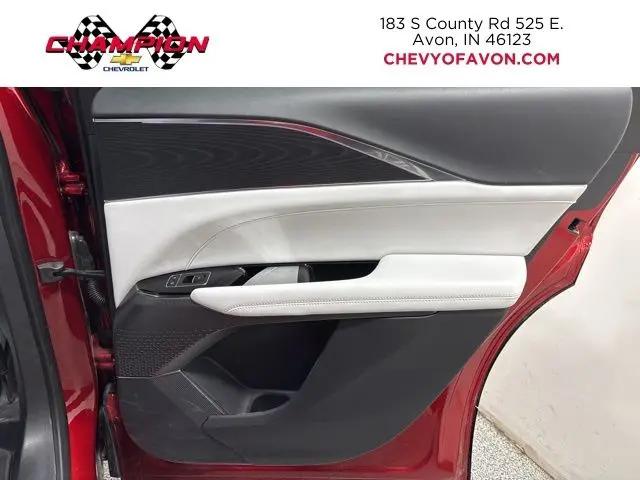 2024 Cadillac iQ Luxury w/1SC
