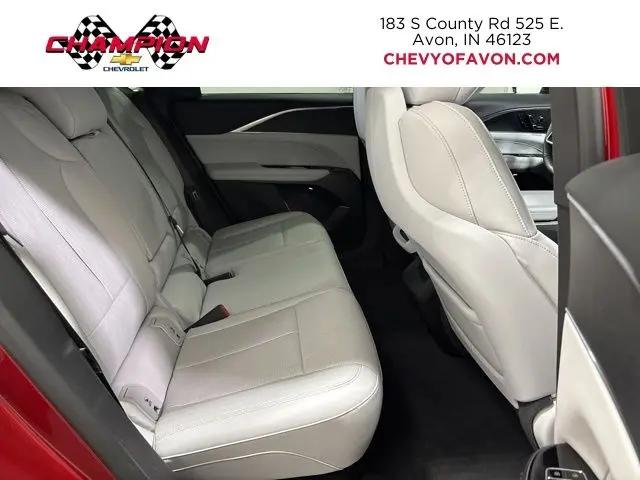 2024 Cadillac iQ Luxury w/1SC