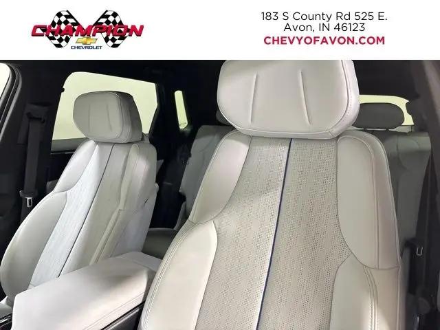 2024 Cadillac iQ Luxury w/1SC