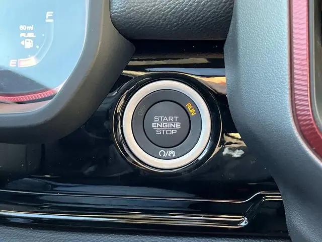 2026 Ram 1500 Rebel Crew Cab 4x4 5'7" Box