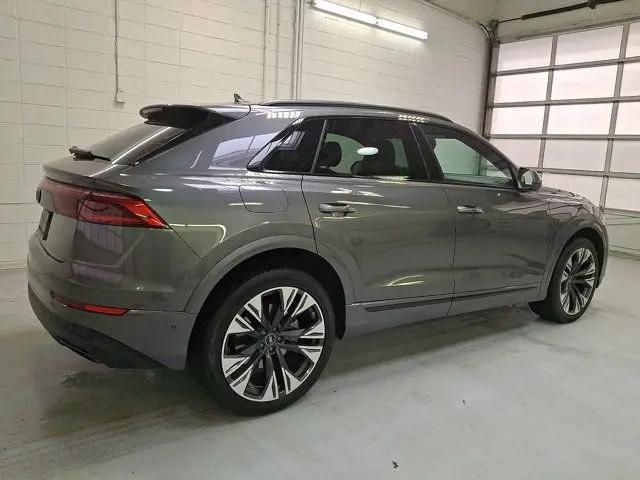 2025 Audi Q8 Premium Plus 55 TFSI quattro