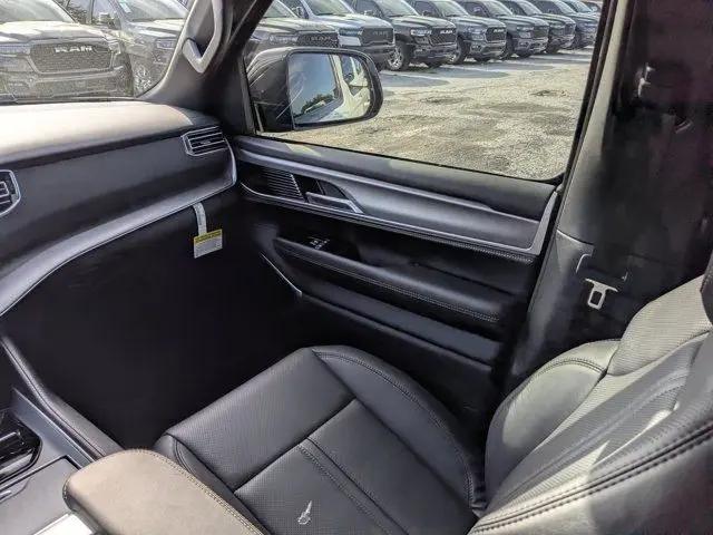 2026 Jeep Grand Wagoneer Limited Reserve 4x4