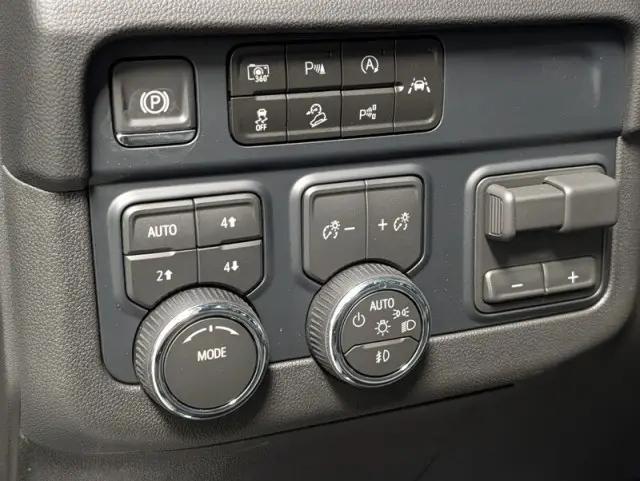 2026 Chevrolet Tahoe 4WD Premier