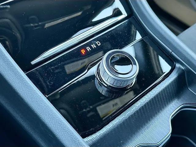 2026 Jeep Grand Cherokee L Laredo 4x4