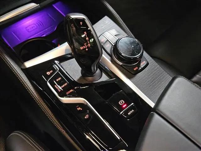 2023 BMW M5 i xDrive