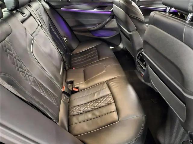2023 BMW M5 i xDrive