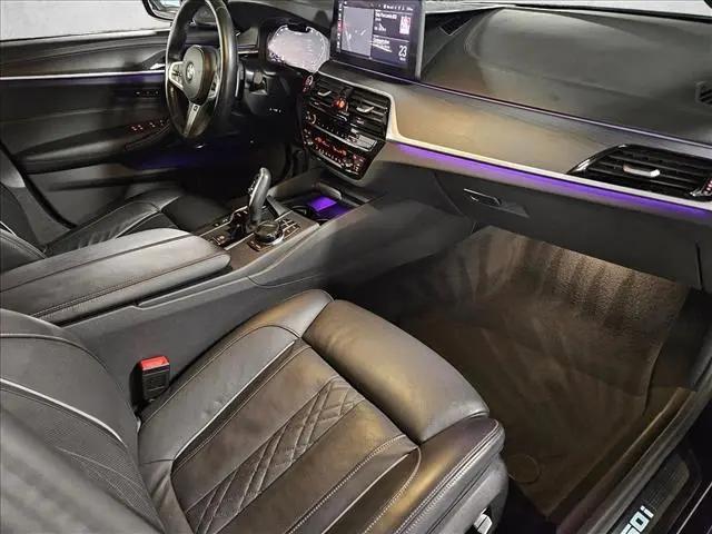 2023 BMW M5 i xDrive