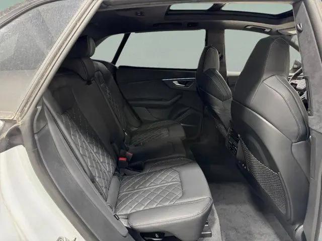 2026 Audi SQ8 Prestige TFSI quattro Tiptronic