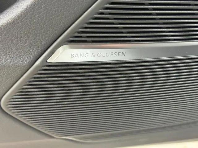 2026 Audi SQ8 Prestige TFSI quattro Tiptronic