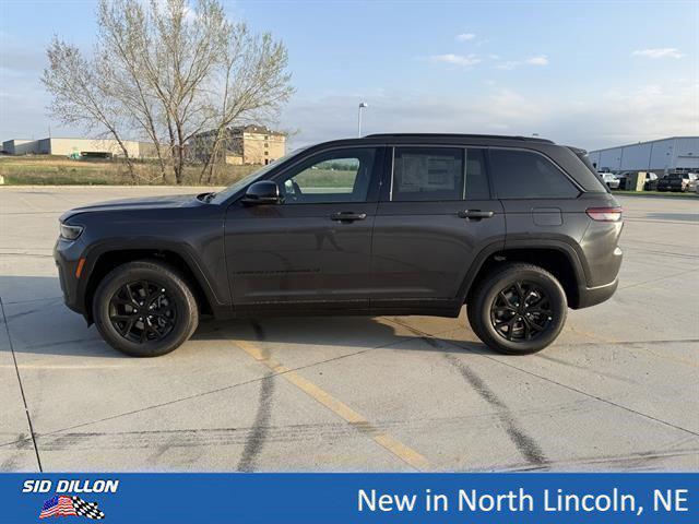 2026 Jeep Grand Cherokee GRAND CHEROKEE LAREDO ALTITUDE 4X4 2026 Jeep Grand Cherokee GRAND CHEROKEE LAREDO ALTITUDE 4X4