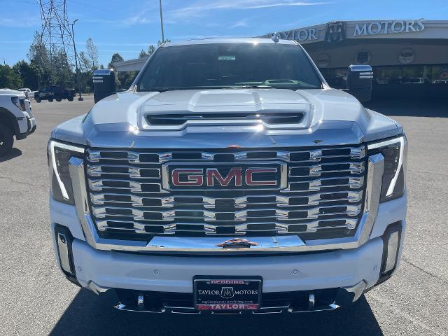 2026 GMC Sierra 2500HD Crew Cab, Standard Bed, Denali, 4WD