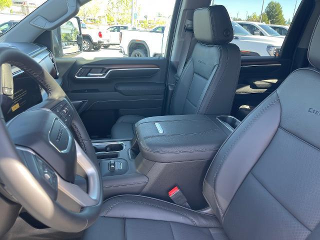 2026 GMC Sierra 2500HD Crew Cab, Standard Bed, Denali, 4WD