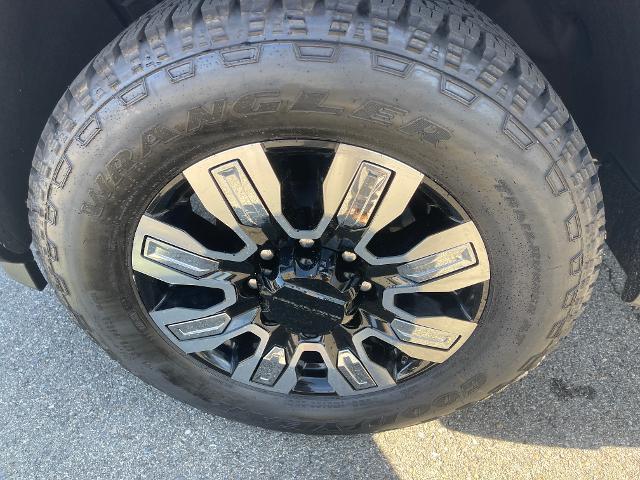 2026 GMC Sierra 2500HD Crew Cab, Standard Bed, Denali, 4WD