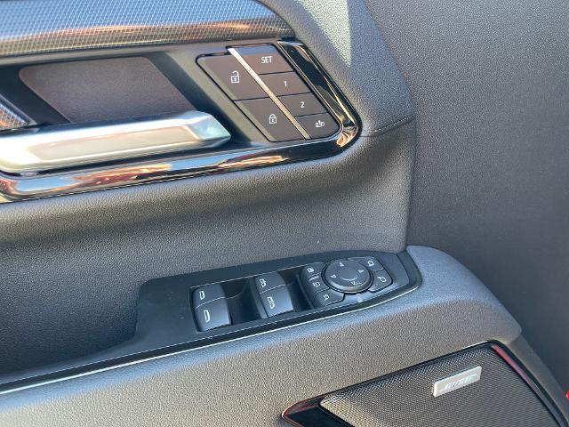 2026 GMC Sierra 2500HD Crew Cab, Standard Bed, AT4, 4WD